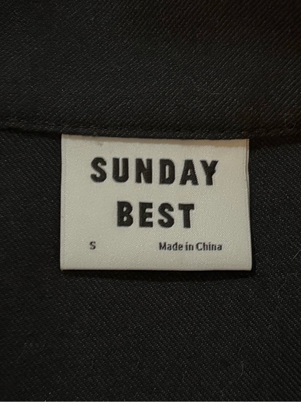Aritzia SUNDAY BEST Tuesday Black Cropped Button-Front Top Size S - Picture 7 of 7